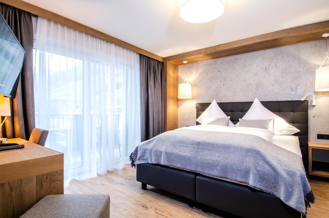 Hotel Garni Funtana Ischgl Buitenkant foto